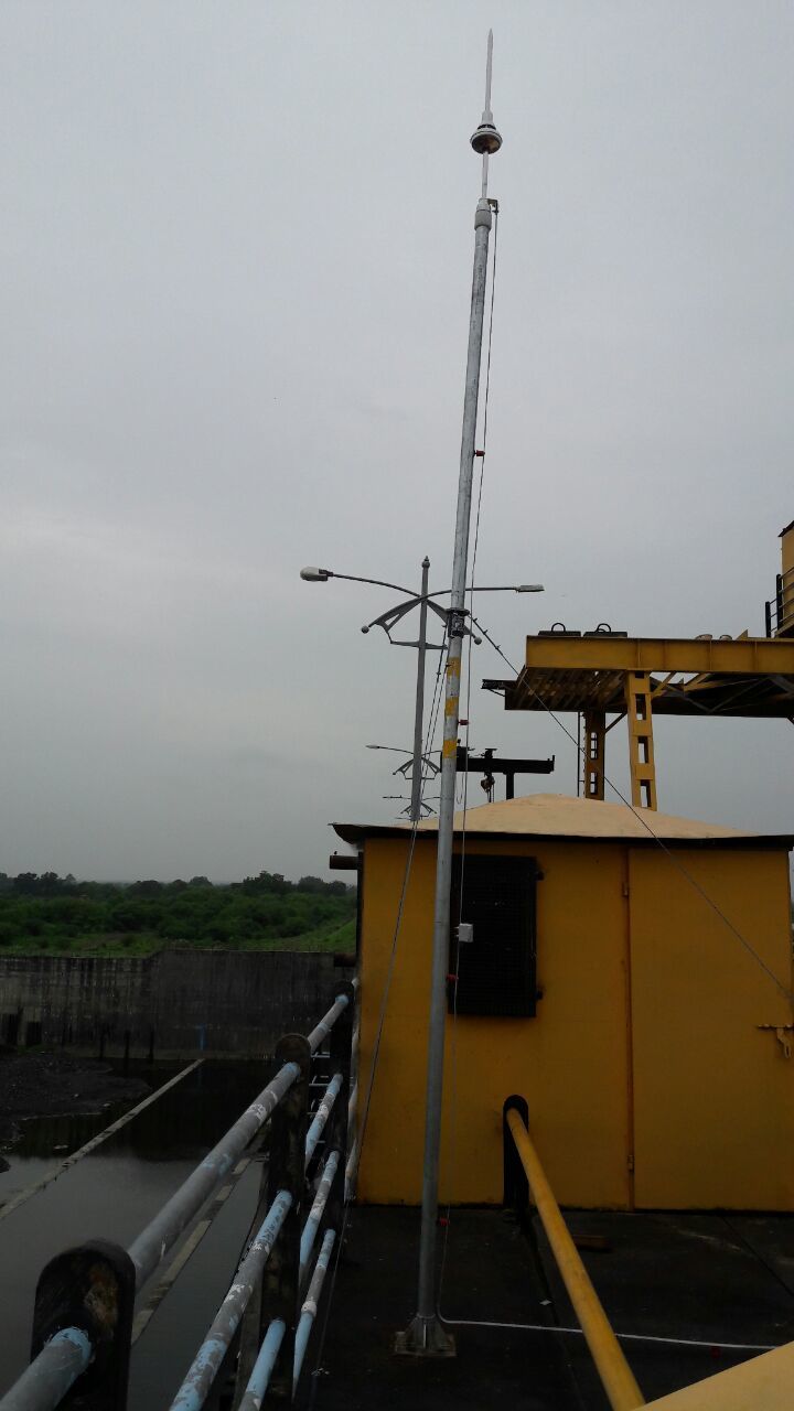 Silver Liva Ese Lightning Arrester