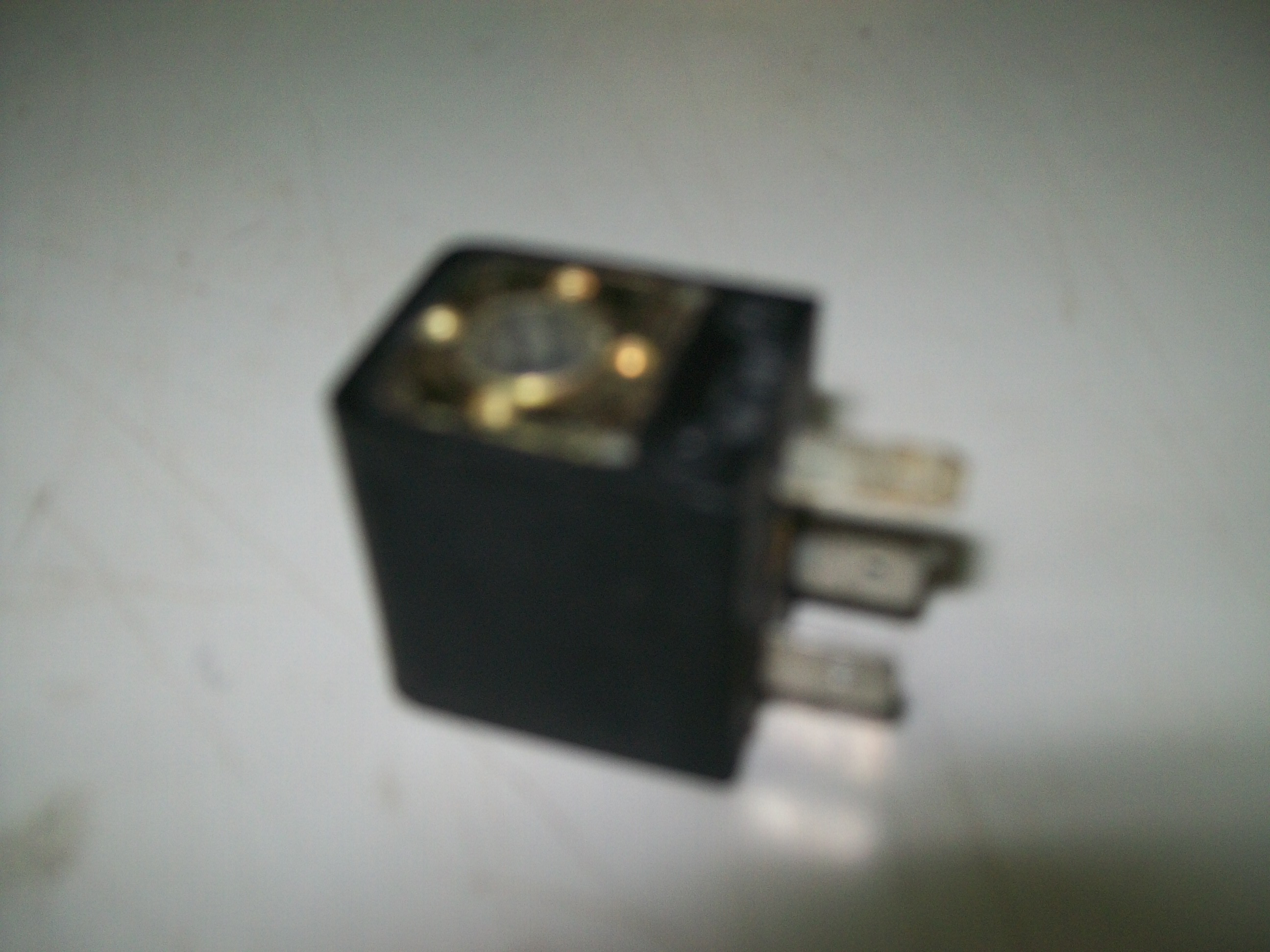Solenoid Coil - Zinc Plating, Sizes Available | Industrial Application, 1-year Warranty