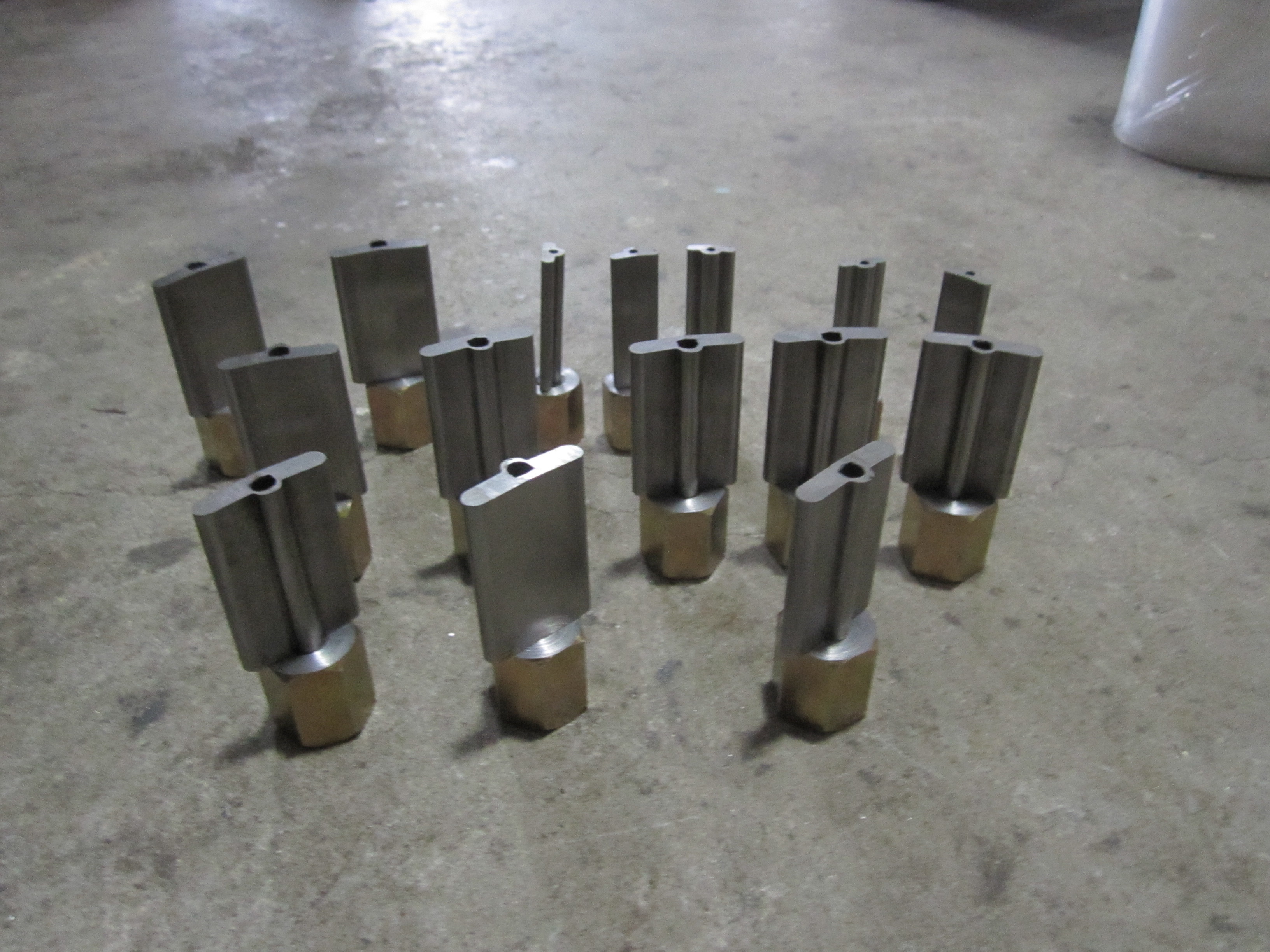 Hanger Hole Puncher/hanger Puncher For Plastic Film