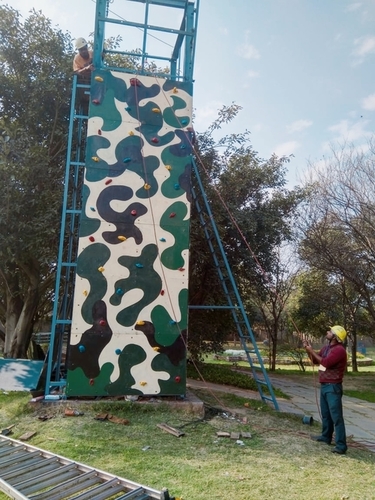 Outdoor Wall Climbing