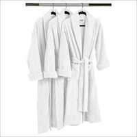 सॉफ्ट बाथरोब