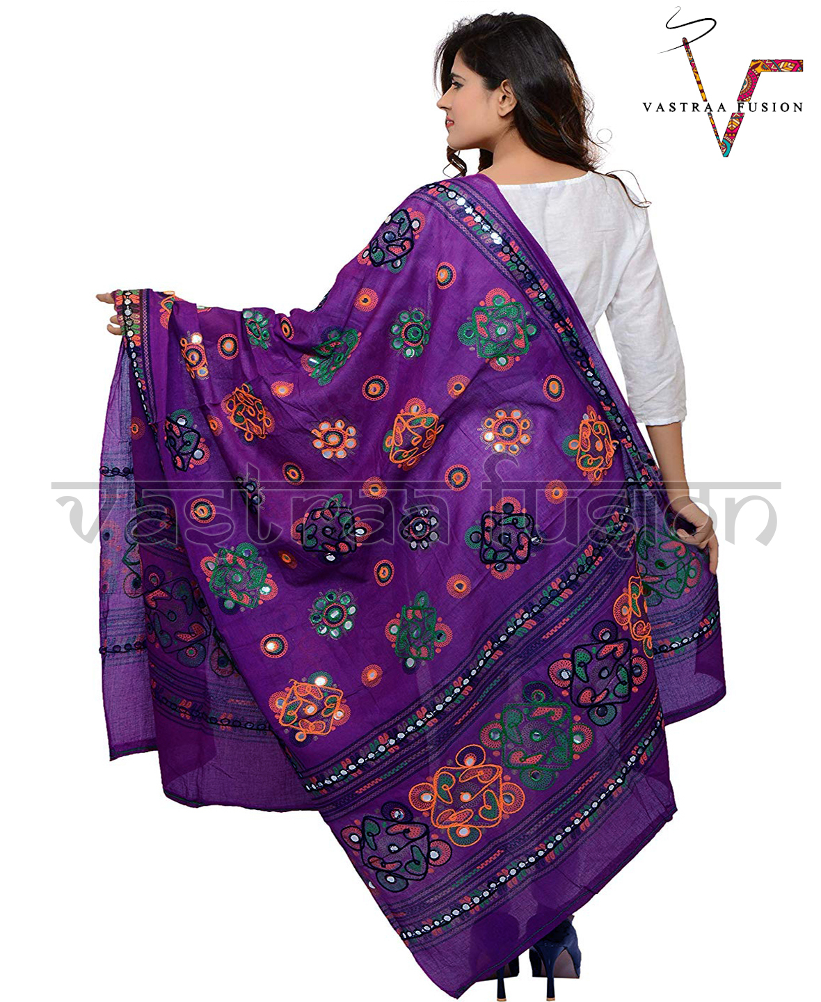 Ladies Cotton Embroidered Chakachak Aari Kutch Dupatta - Length: 2.50 Meter, Available In 10 Colors, Hand Embroidered Aari Work With Taping Border, Washable