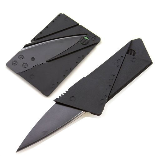 तह क्रेडिट कार्ड चाकू