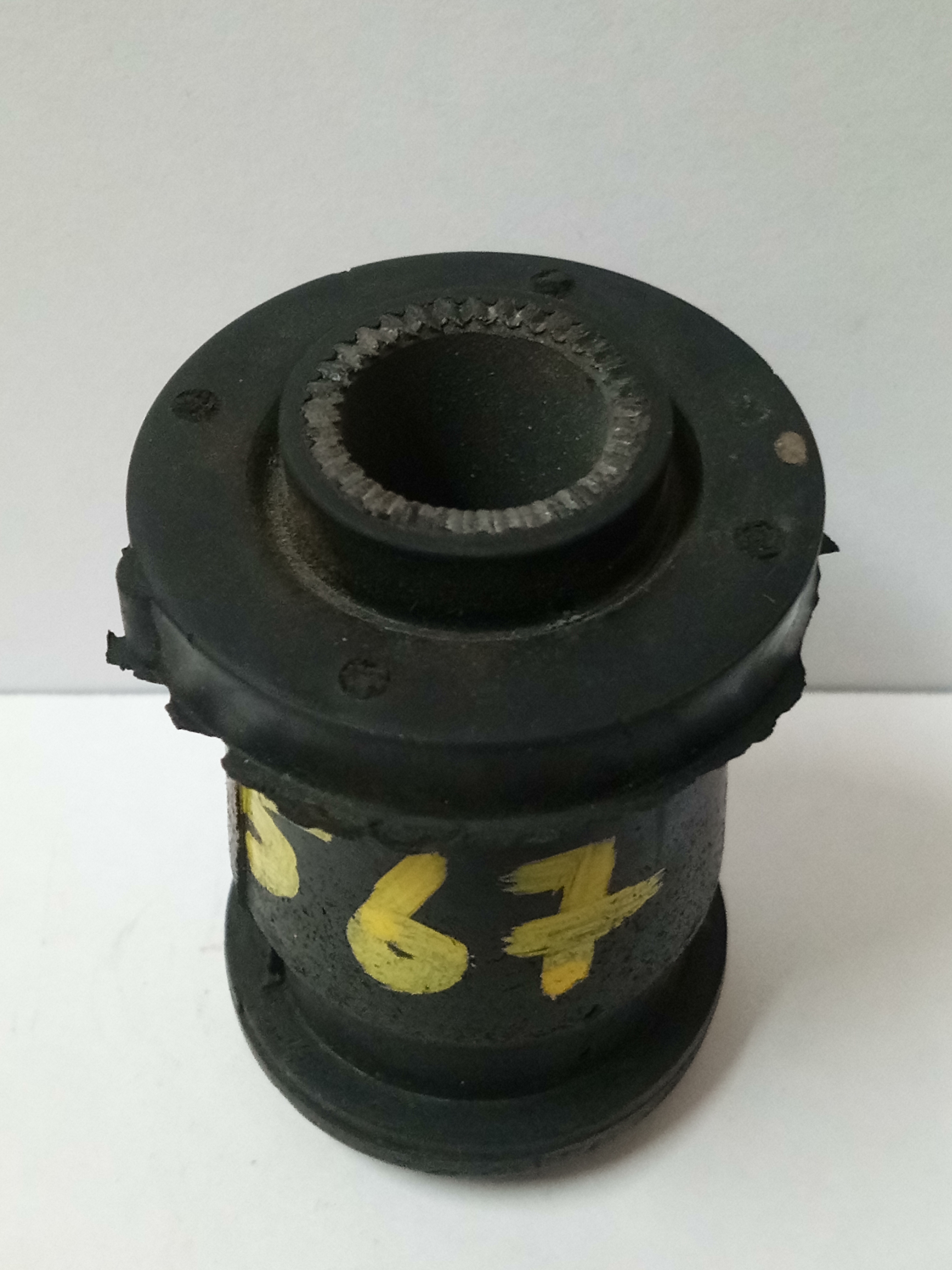 Ar7590 Bush - Rubber And Metal Material, Black Color | Smooth Finish, Shot Blast Surface Treatment, 100 Grams Weight, 1 Year Warranty, 2 Years Working Life