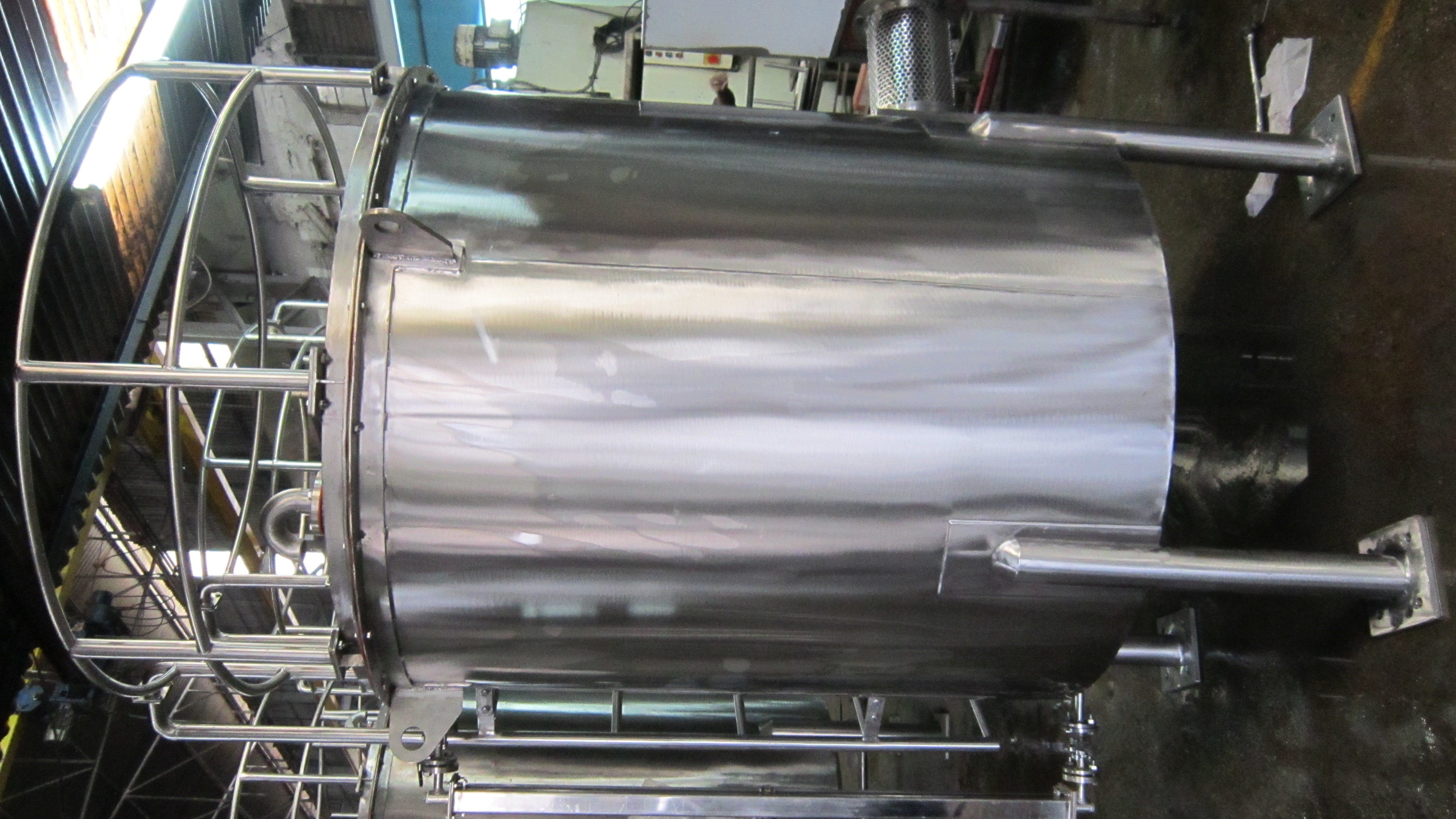 Ss Storage Tanks Application: In Process On Batch Making