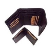 Ladies Black Purse Gender: Female