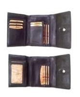 Ladies Black Purse Gender: Female