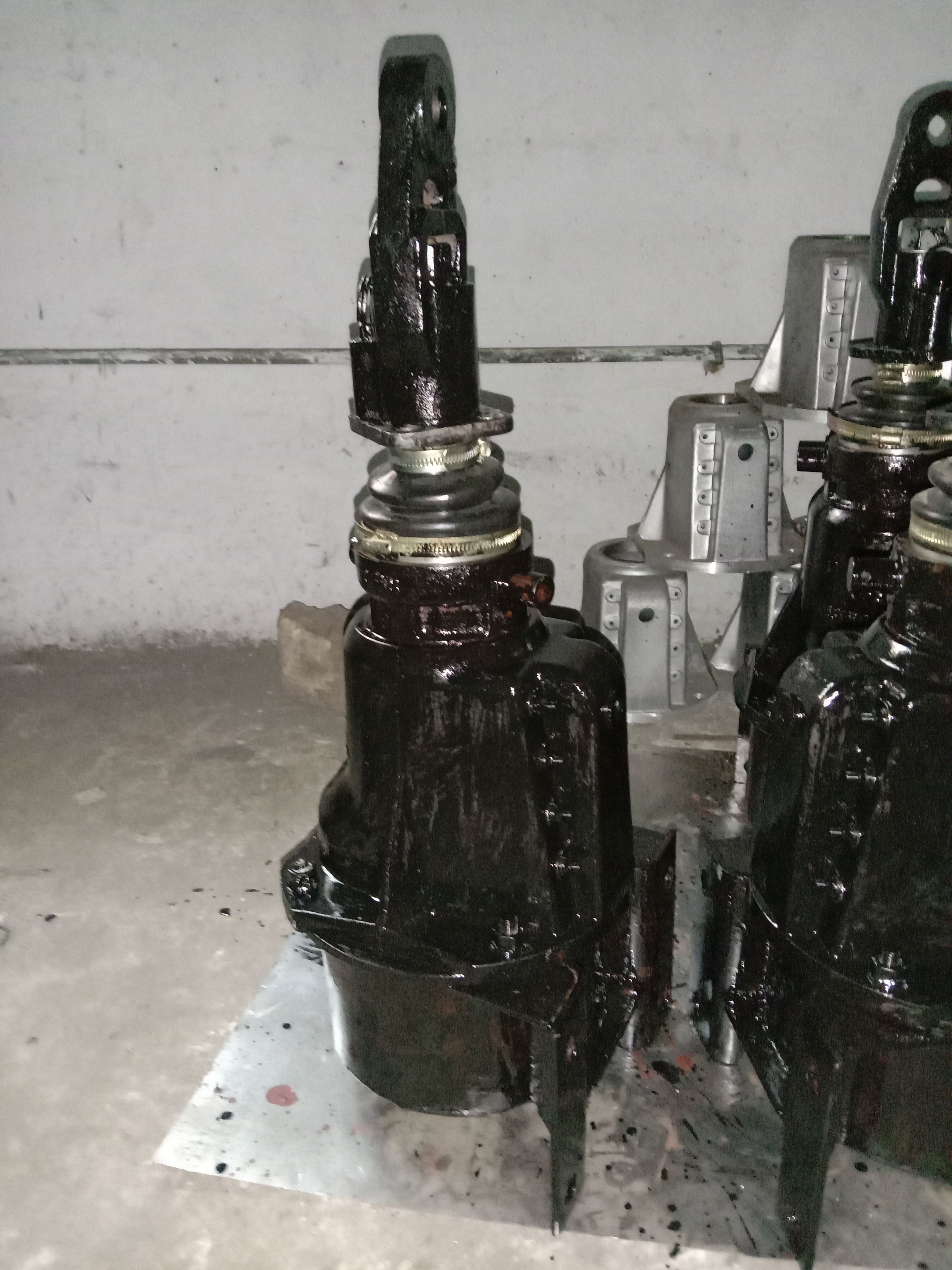 Bogie Mounted Brake Cylinder - Color: Black