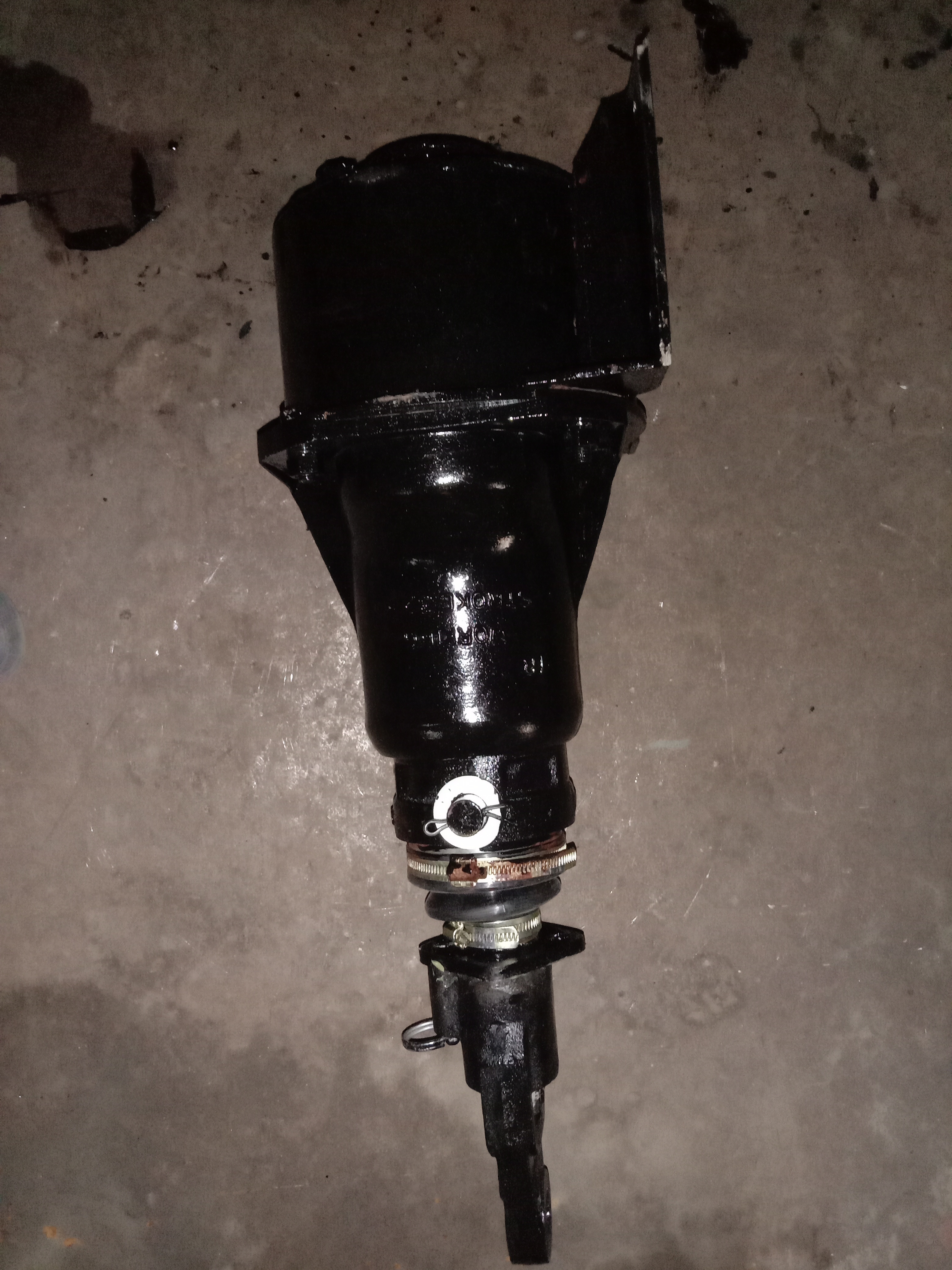 Bogie Mounted Brake Cylinder - Color: Black
