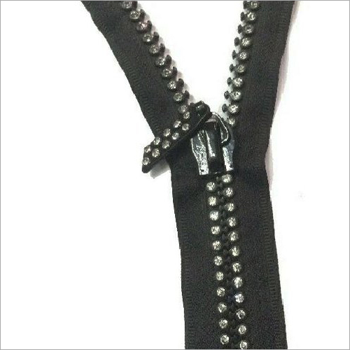 क्लोज़ एंड 18 इंच रिवर्सिबल ज़िपर