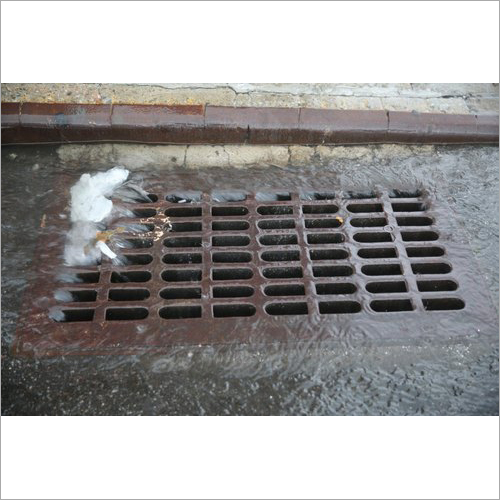 Drainage Spout - Color: Sliver