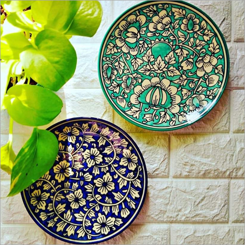 Ceramic Hand Painted Plate - Light Ceramic , 10-15 oz Weight, 1-3 inches Height, 2-5 inches Length, Easy to Clean, Ideal for Serving Food Cuisines