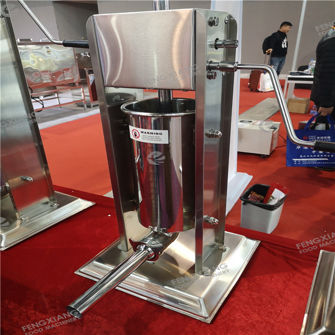 Stainless Steel Automatic Manual Sausage Stufer /Electric Meat Sausage Filler Capacity: 100k Kg/hr