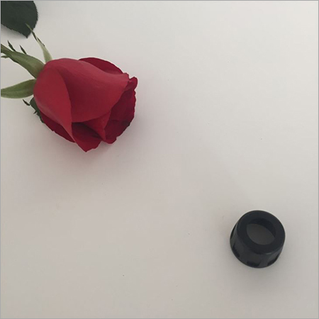 थ्रेडेड स्लीव