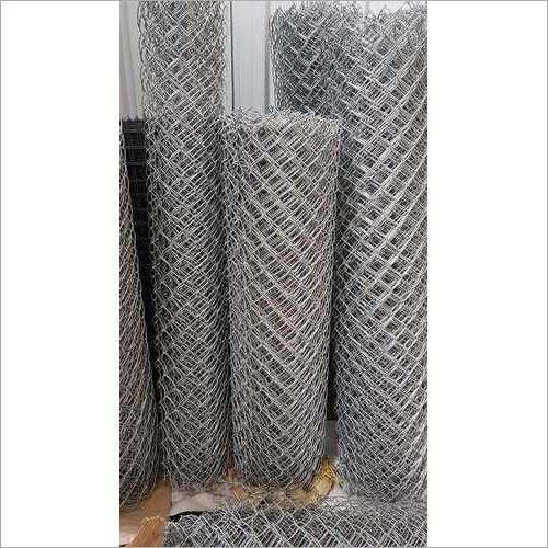 Gi Chain Link Mesh Fencing - Mild Steel, 50/32-50/75 Mm Mesh Size, Grey | Hot Dipped Galvanized, Weld Mesh, Versatile For Various Uses