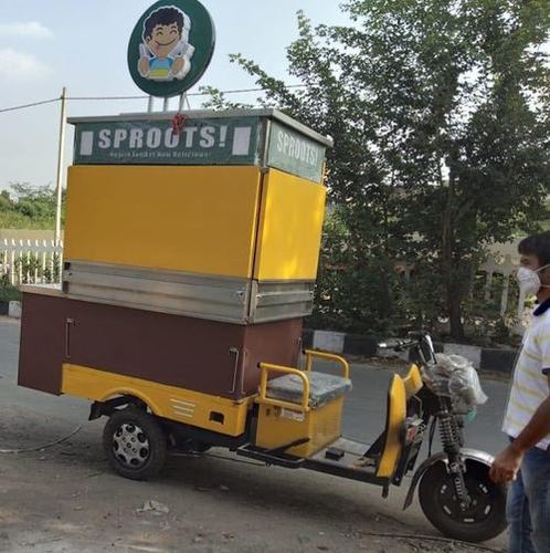 चाइनीज़ स्नैक्स कार्ट
