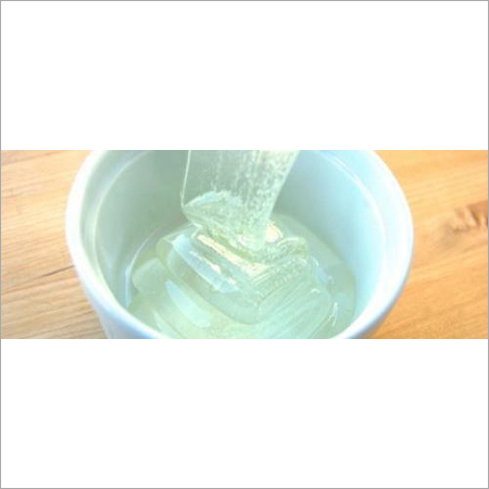 High Fructose Corn Syrup - 1.38 g/mL Density, pH 3.5-5.5 , Water Soluble with 1 Year Shelf Life