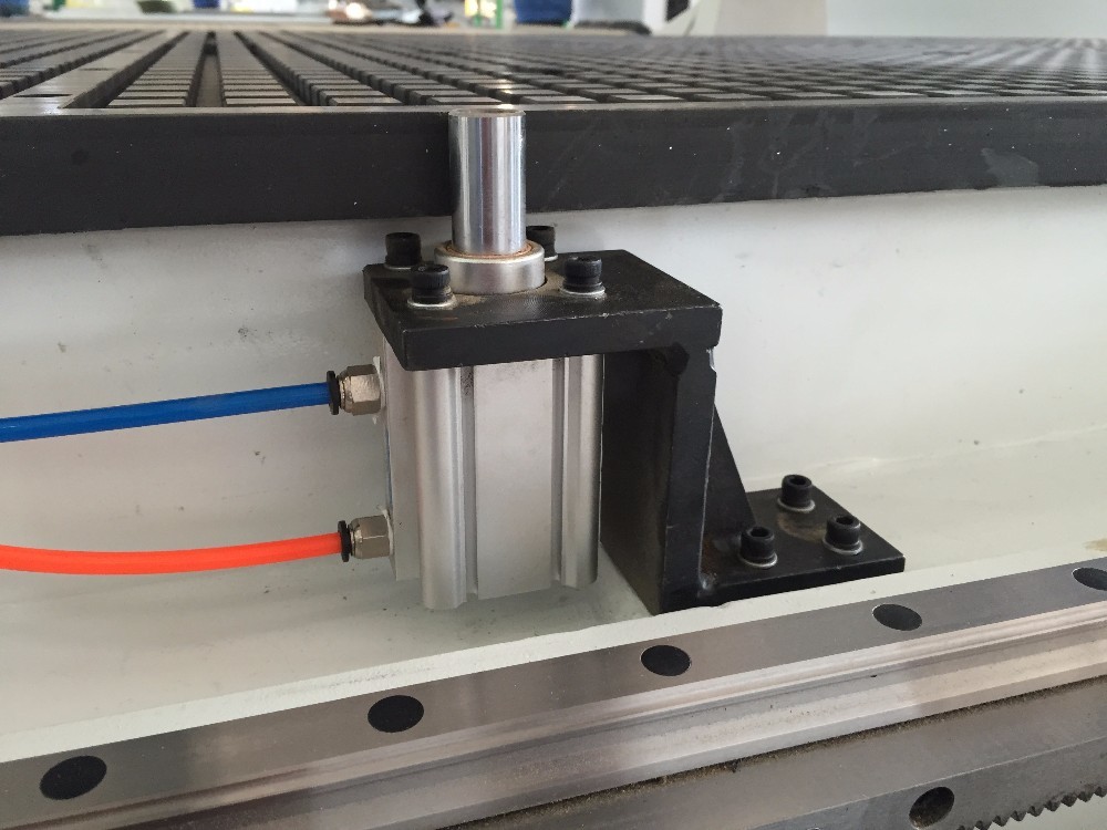 High Precision 4 Axis Wood Cnc Router Machine