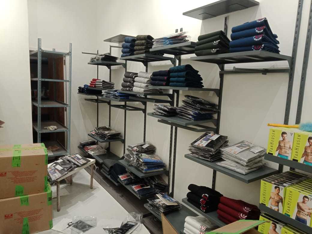 Garment Wall Display Rack