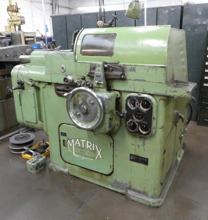 Thread Grinder Matrix 16 Universal - 305 Mm Between Centers, 180 Mm Max Length Ground | High Quality, Easy Operation, Minimal Maintenance