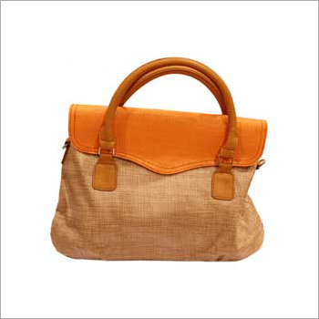 पीपी हैंडबैग