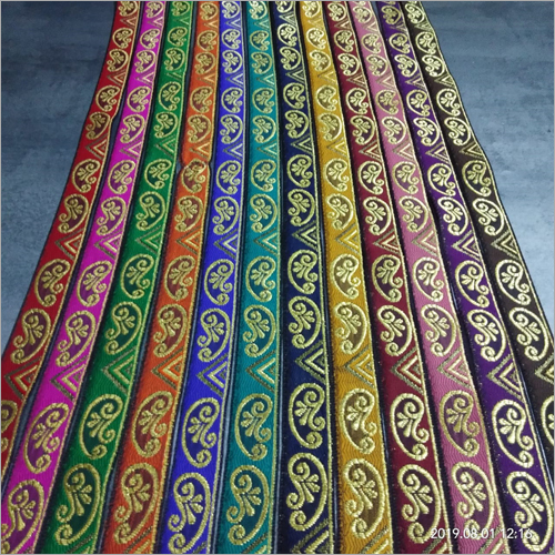 एम्ब्रॉयडरी लेस की लंबाई: 18 मीटर (M)