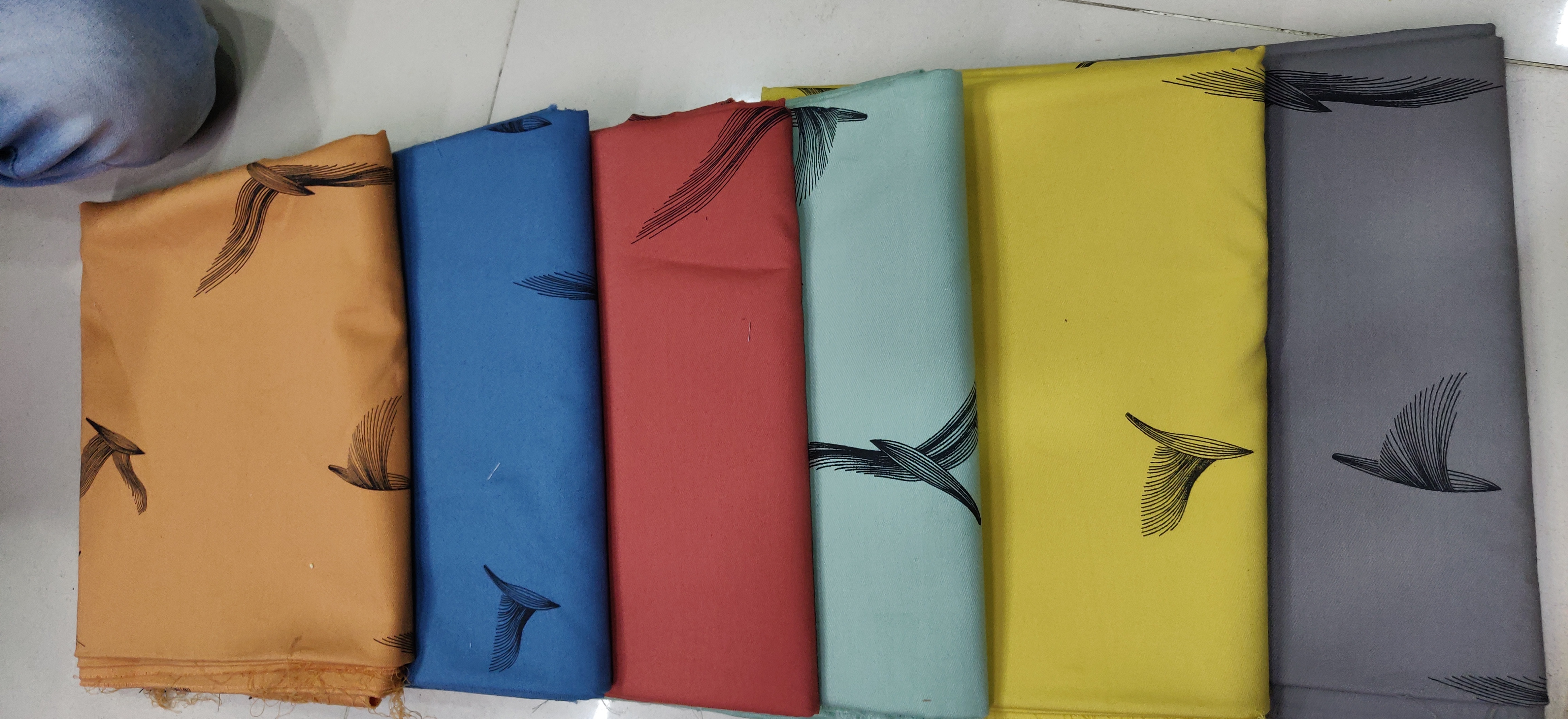 Imported Printed Fabric - 100% Cotton Dobby Fabric, Printed Pattern Ideal For Dresses And Garments