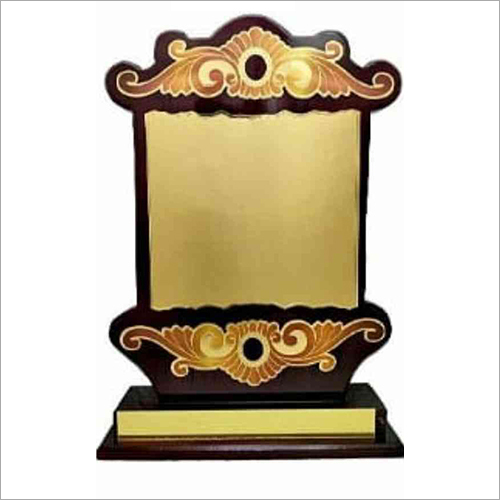 Corporate Recognition Awards - Metal Design, 6-24 Inch Size Options | Elegant and Lightweight, Customizable Shapes with Vibrant Colors