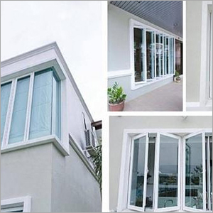 व्हाइट UPVC डिज़ाइनर विंडो