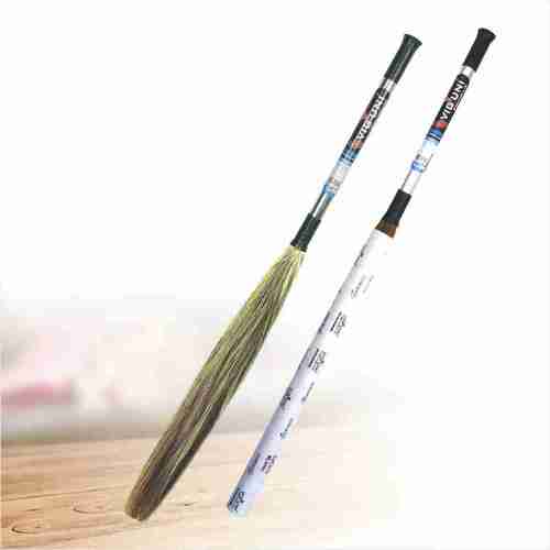 ग्रास ब्रूम स्टीलोज़