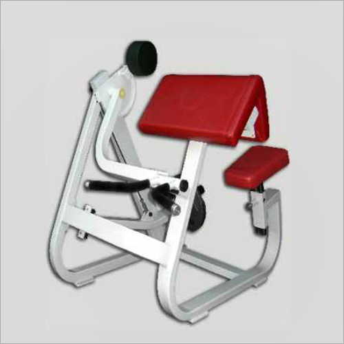 Plate Loaded Bicep Curl