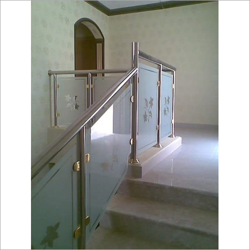 अनुकूलित स्टेनलेस स्टील ग्लास रेलिंग