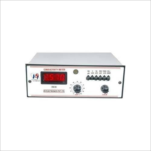 Digital Conductivity Meter - Metal Finish | Manual Operation, Precision Measurement Of Conductivity