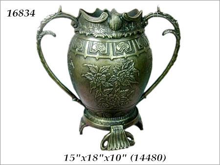 इनडोर कास्टेड एल्युमिनियम प्लांटर