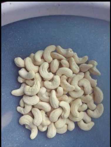 Organic Cashew W 240 Nut