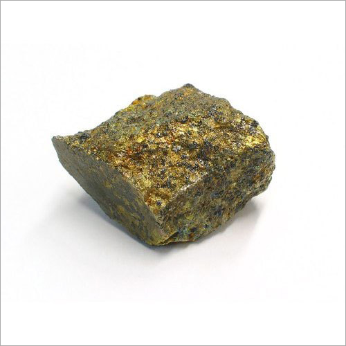 Industrial Copper Ore - Brick Shape, Specific Gravity 8.9 | Ideal for Industrial Applications