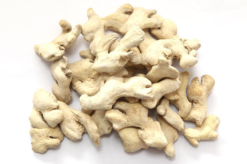 Dried Ginger - 99% Min Purity, Big Whole Root, Light Brown Color, Strong Fragrance, Dried Texture, Spicy Taste, 24 Months Shelf Life, Premium Grade