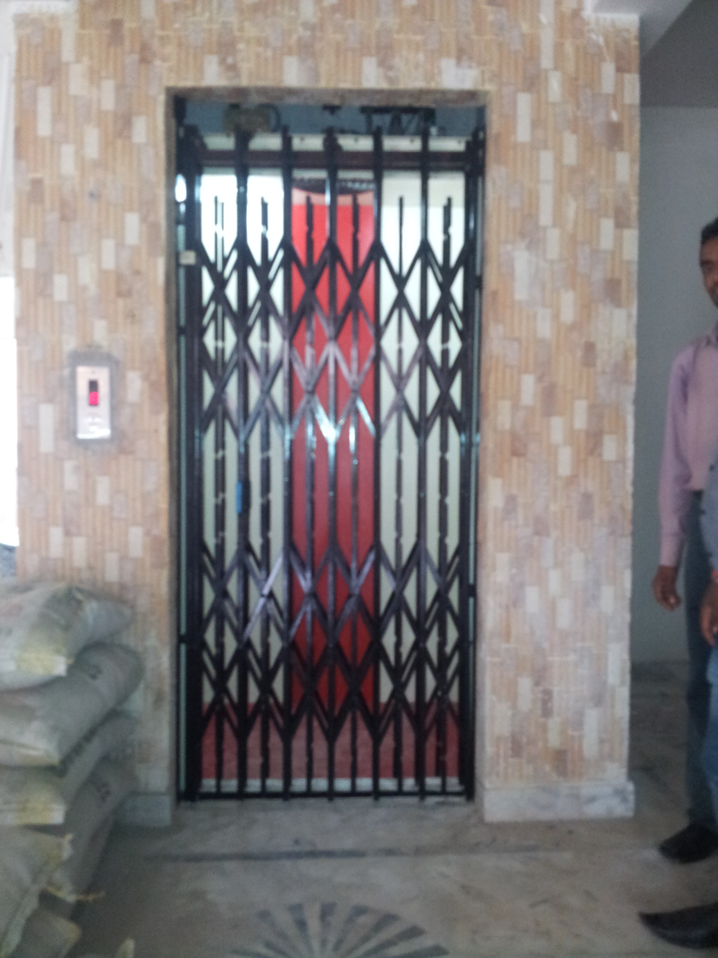 Mild Steel Manual Passenger Elevator Car Dimension: 1600*1100 Mm