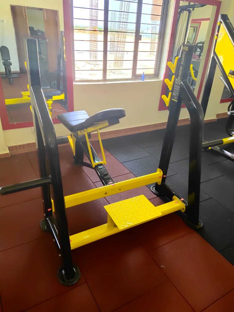 Olympic Multi Bench - 12 Gauge Rectangular Or Capsule Pipe, Customized Soft Foam Seat Cover, Adjustable For Commercial Use | Advanced Double Effect Welding Technology For Stability, Designed For Weight Loss And Endurance Chest Exercises