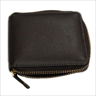 Ladies Black Leather Hand Purse Gender: Female