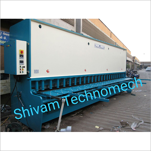 Hydraulic Guillotine Shearing Machine - Ms/ss Cutting Tool, 1000mm To 7000mm Length, Semi-automatic With Advanced Rake Angle Adjustment And Digital Stroke Counter