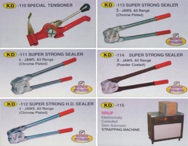 प्लास्टिक पट्टियों के लिए टेंशनर-सीलर-स्ट्रैपिंग मशीन