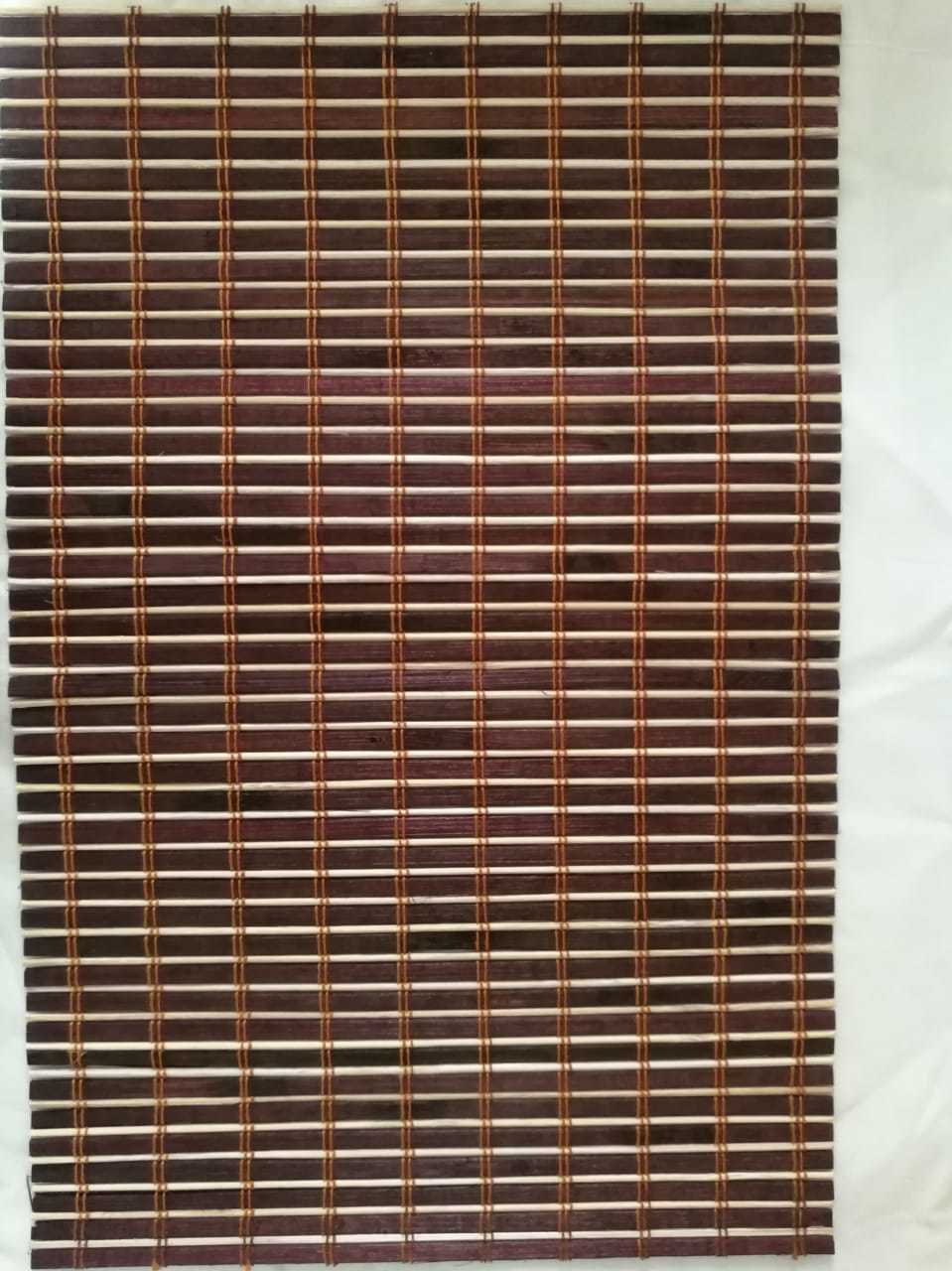 Table Leaf Mat - 100% Cotton, Jute & Bamboo , Red, Yellow & Green Leaf Design | Handmade & Machine Made, Eco-friendly Table Mats And Runners