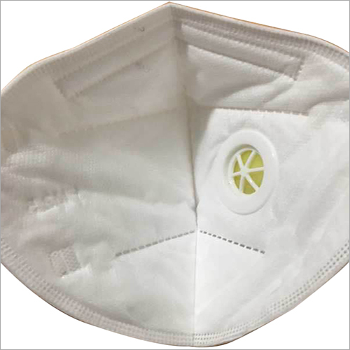 White Kn 95 Surgical Mask