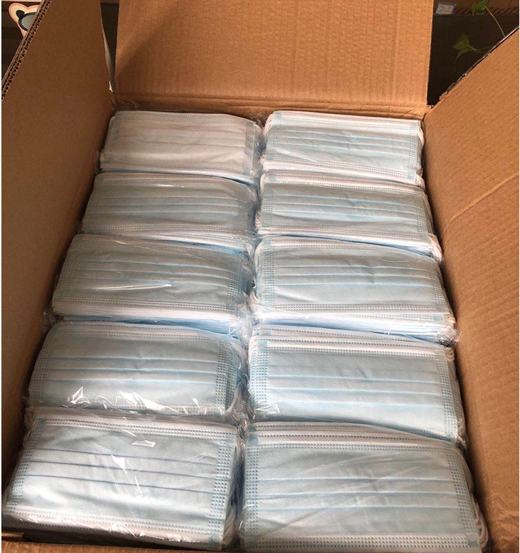 High Protective 3 Layer Non-woven Fabrics Ear Loop Disposable Protective Face Mask Accuracy: 17.5*9 Mm/m