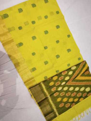 पीली इकत पल्लू साड़ी