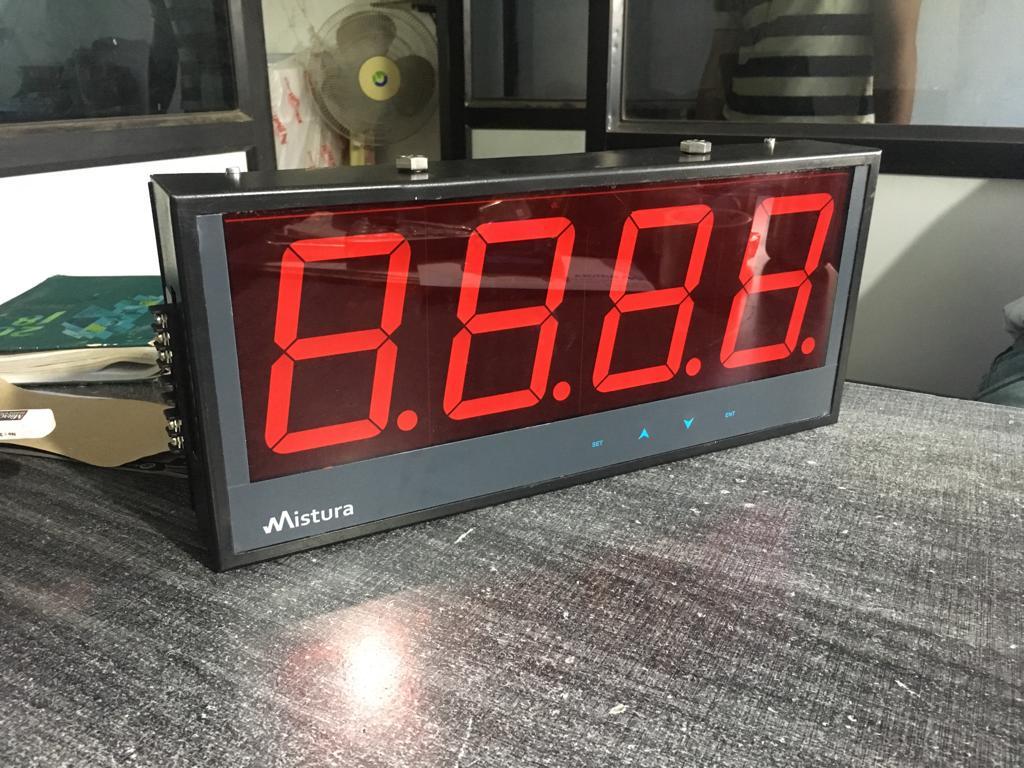 4 Inch Single Side Jumbo Display Test Range: - 999 To 9999