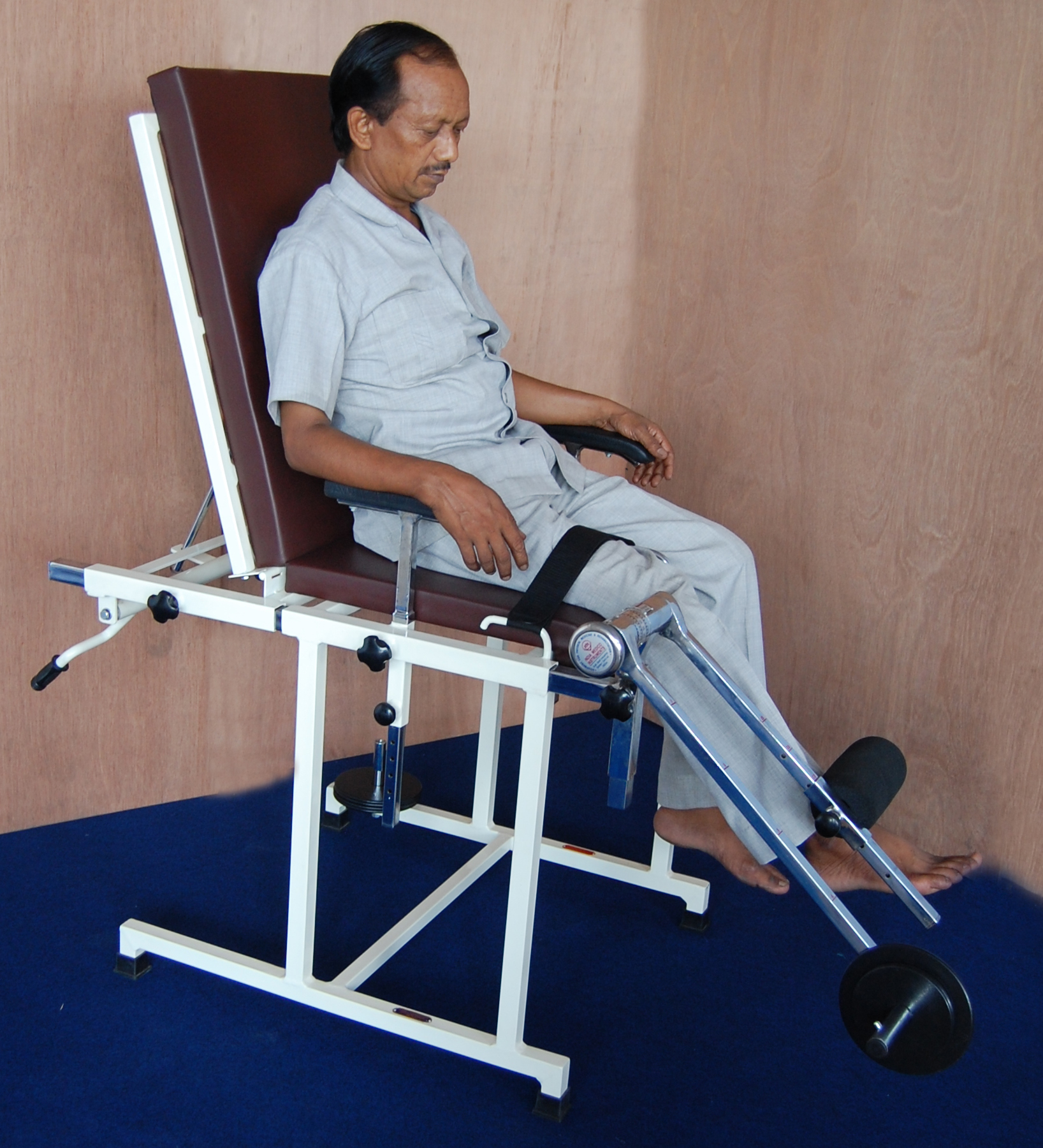 Imi 2901 Quadriceps Exercise Table Age Group: Children