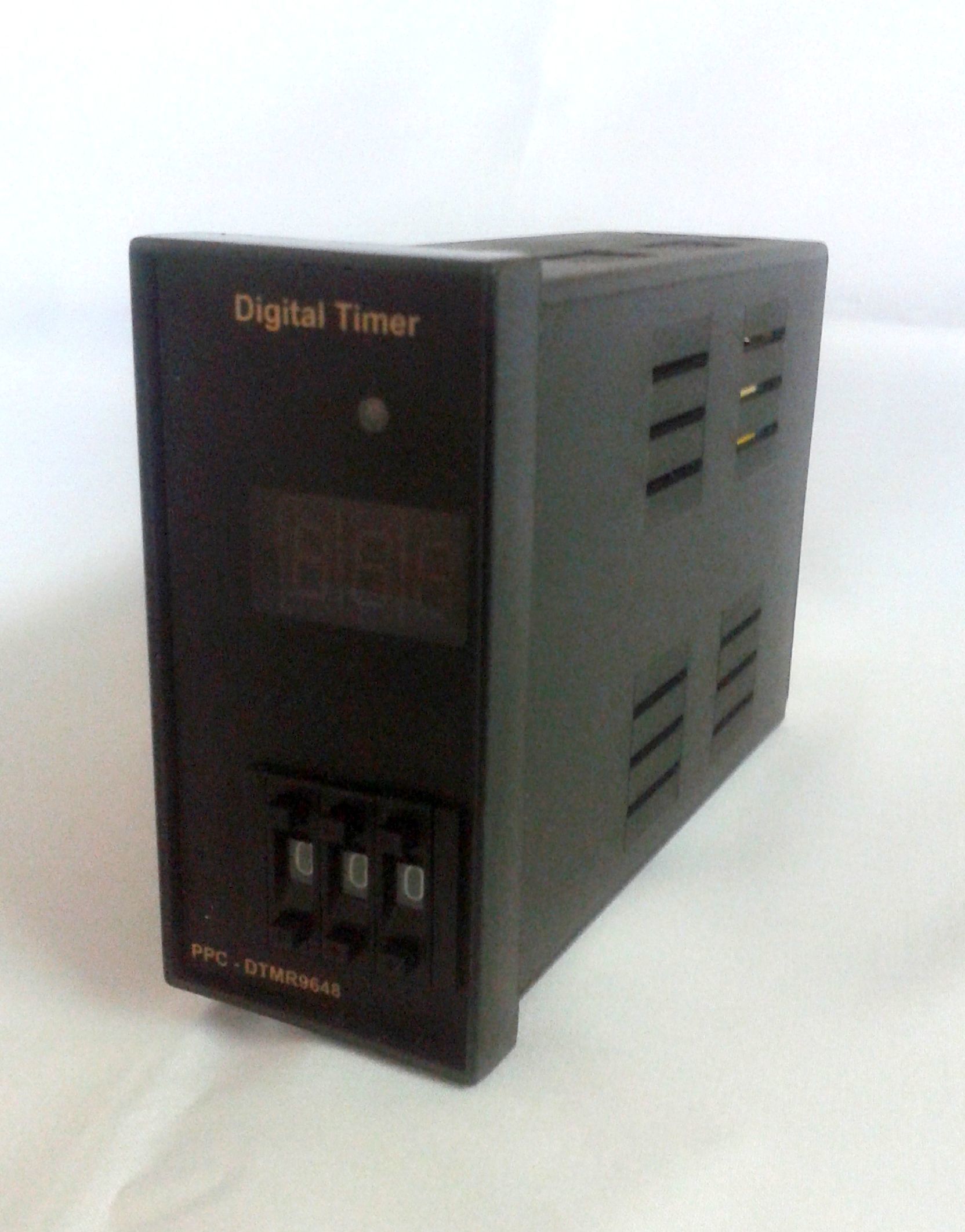2-digit Digital Timer - 96x96x110mm, Black | 1 Second Min Setting Time, 230v, 1-year Warranty, Ideal For Industrial And Laboratory Use
