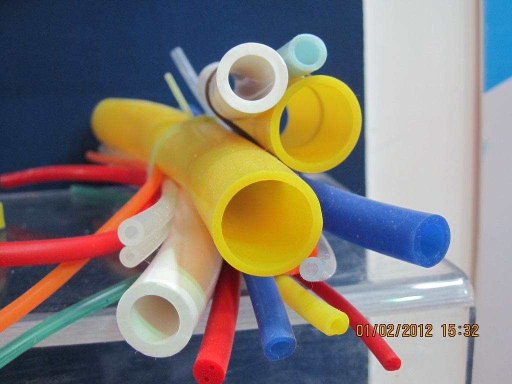 Ranelast Silicone Rubber Tube - Silicone Rubber, Size: 3mm, 4mm, 7mm, Color: Black, Elongation: 350%, Temperature: -40â°c To +250â°c, Round Shape, For Ventilator Circuits